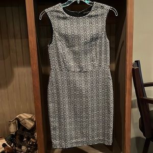 NWOT 6P black and white pencil dress by banana republic